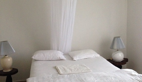 Habitación estándar con 1 cama doble o 2 individuales