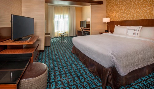 Suite, 1 cama de matrimonio grande con sofá cama