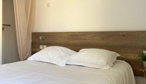 Habitación doble, en la zona del patio