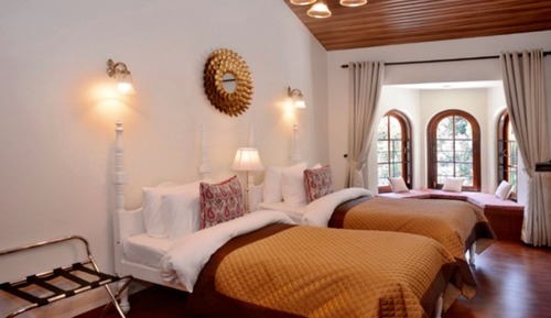 Habitación superior con 2 camas individuales