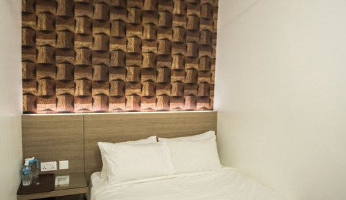 Habitación estándar con 2 camas individuales, 1 cama de matrimonio