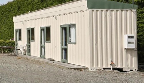 Cabaña económica (Outside)