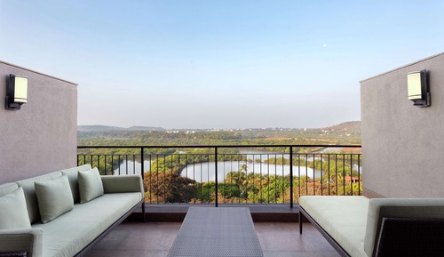 Habitación Premium, 2 camas de matrimonio, vistas al río (with Veranda)