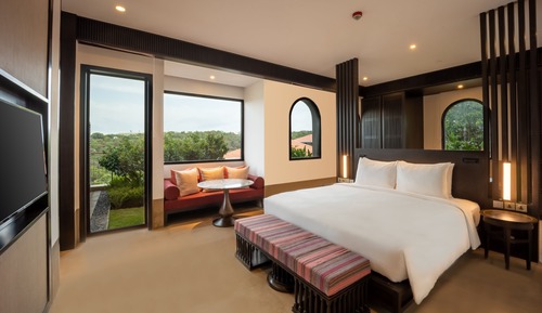 Ático, 1 cama de matrimonio grande, vistas al río (Private Luxury Pool Suite)