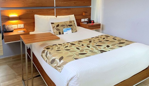 Habitación estándar, 1 cama de matrimonio, no fumadores