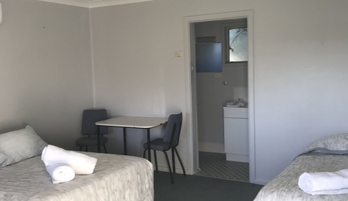 Habitación estándar con 1 cama doble o 2 individuales