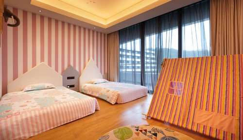 Suite familiar