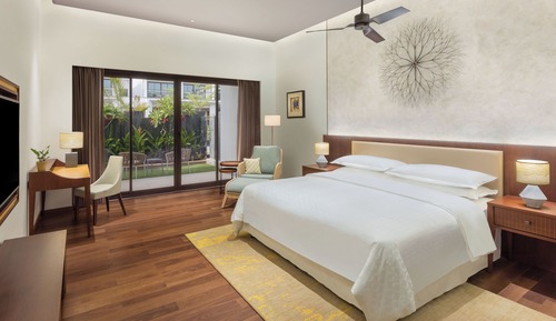 Habitación, 1 cama de matrimonio grande (Guest, Garden Access)