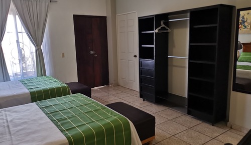 Habitación (SUITE 1)