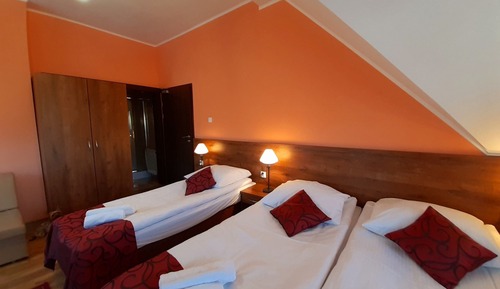 Habitación cuádruple (12)