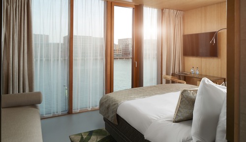 Junior Suite with Bath