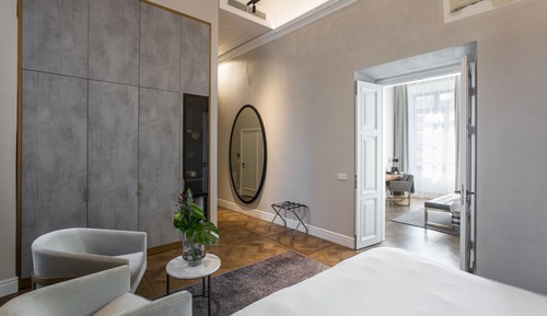 Suite familiar