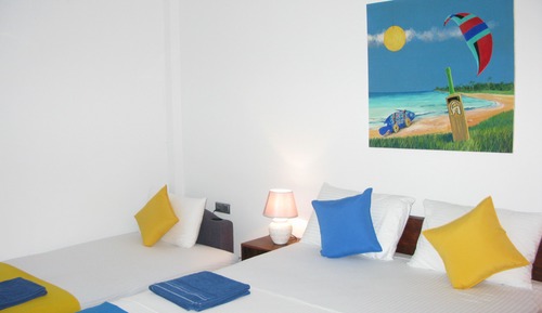 Habitación triple Deluxe, 1 cama de matrimonio grande con sofá cama, vistas al jardín, planta baja