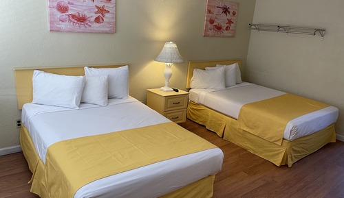 Habitación estándar, 2 camas dobles, no fumadores