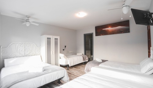 Habitación cuádruple, baño privado