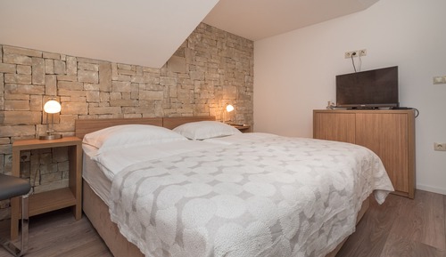 Habitación Deluxe con 1 cama doble o 2 individuales, balcón