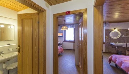 Habitación familiar (3 people)