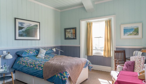 Habitación doble, baño compartido, vistas al mar