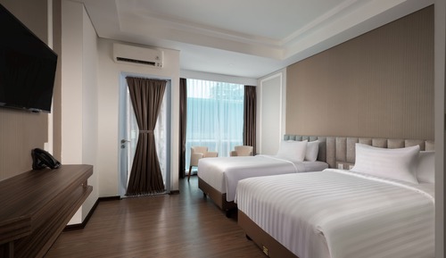 Habitación Deluxe con 1 cama doble o 2 individuales, vistas al jardín