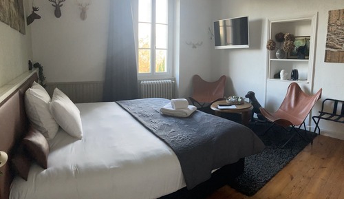 Habitación doble superior, vistas a la piscina