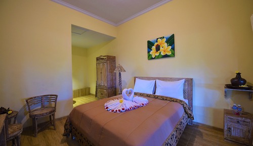 Standard Room with TV & AC