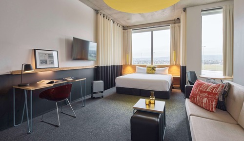 Habitación estándar, 1 cama de matrimonio grande (ATURA City View Corner King)