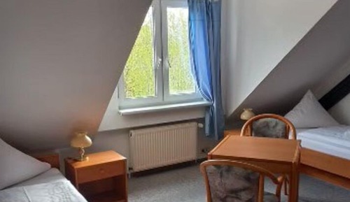 Habitación con 2 camas individuales