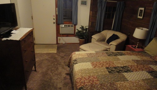 Habitación básica, 1 cama de matrimonio (2)