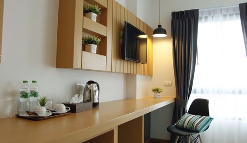 Standard King Bed Room