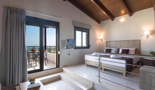 Standard Triple Room, 1 Bedroom, Sea View