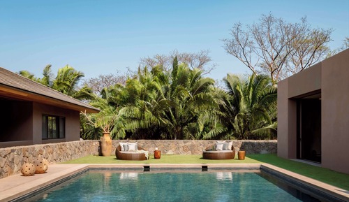 4 Bedroom Private Home 1