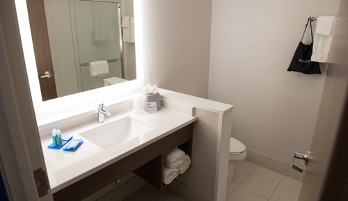 Habitación estándar, 1 cama de matrimonio grande (Communications)