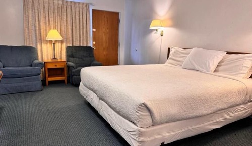 Habitación individual Confort, 1 cama de matrimonio grande, frigorífico y microondas