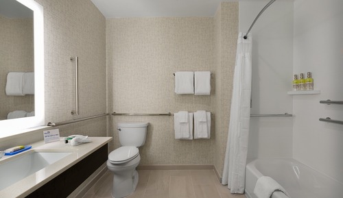 Suite, 1 cama de matrimonio grande, bañera accesible (Mobility)