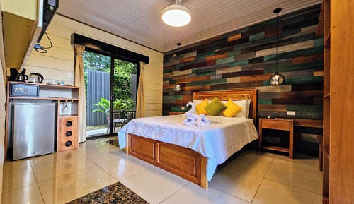 Junior Room, Terrace, Mountainside