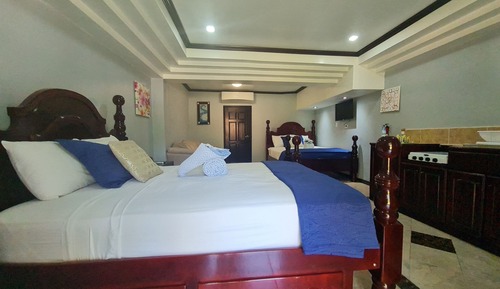 Habitación cuádruple Deluxe