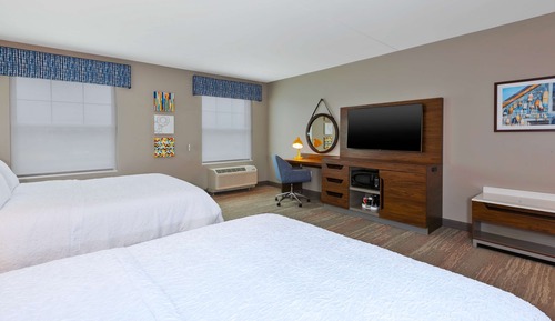 Estudio, 2 camas de matrimonio, frigorífico