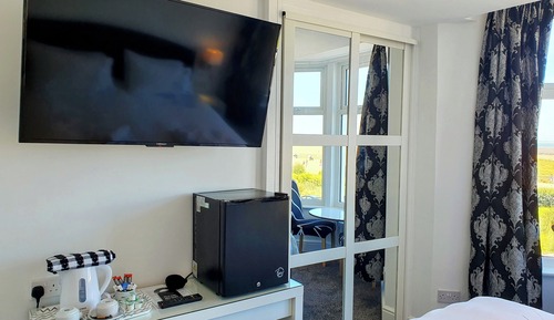 Habitación Deluxe doble, 1 cama de matrimonio grande, vistas al mar