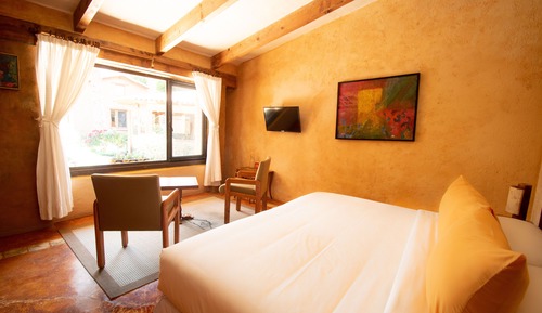 Habitacion Ocre