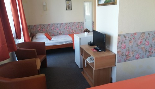 Habitación triple clásica