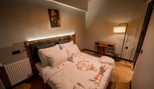 Deluxe Room - SKI PACKAGE