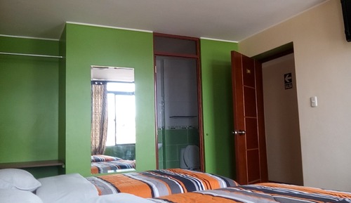 Habitación familiar, baño privado