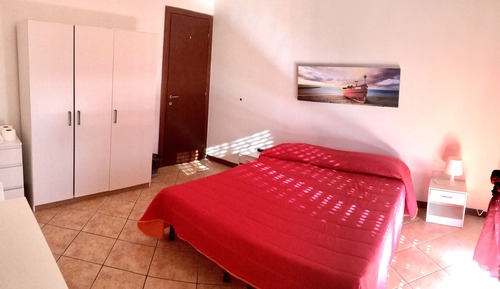 Habitación con 1 cama doble o 2 individuales, baño privado (Margaret)