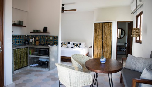 Suite estándar, vistas al patio