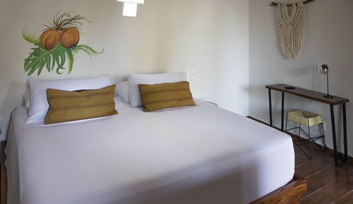 Suite Confort, vistas a la piscina