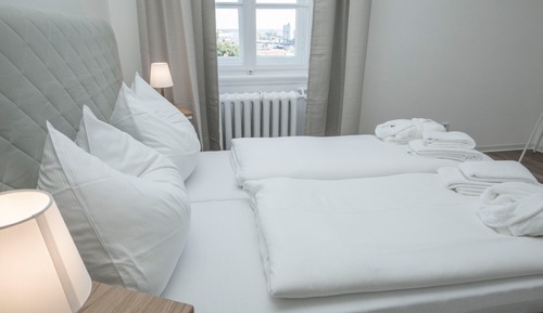 Habitación doble, baño compartido, vistas al puerto (Nr. 5)