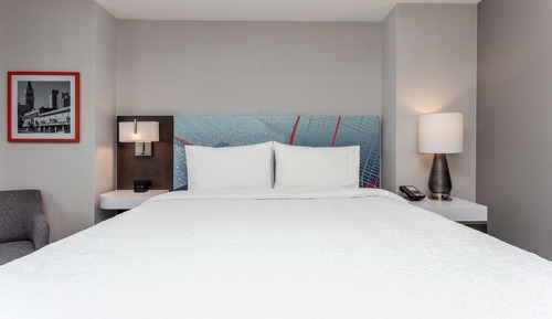 Habitación, 1 cama de matrimonio grande, accesible para personas con discapacidad (Hearing)