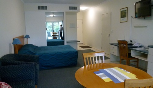 Estudio, 1 cama de matrimonio