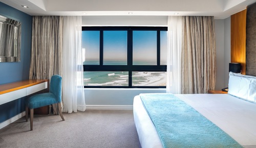 Sea Facing One Bedroom Suite
