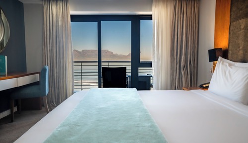 Sea Facing Table Mountain King Room With Balcony